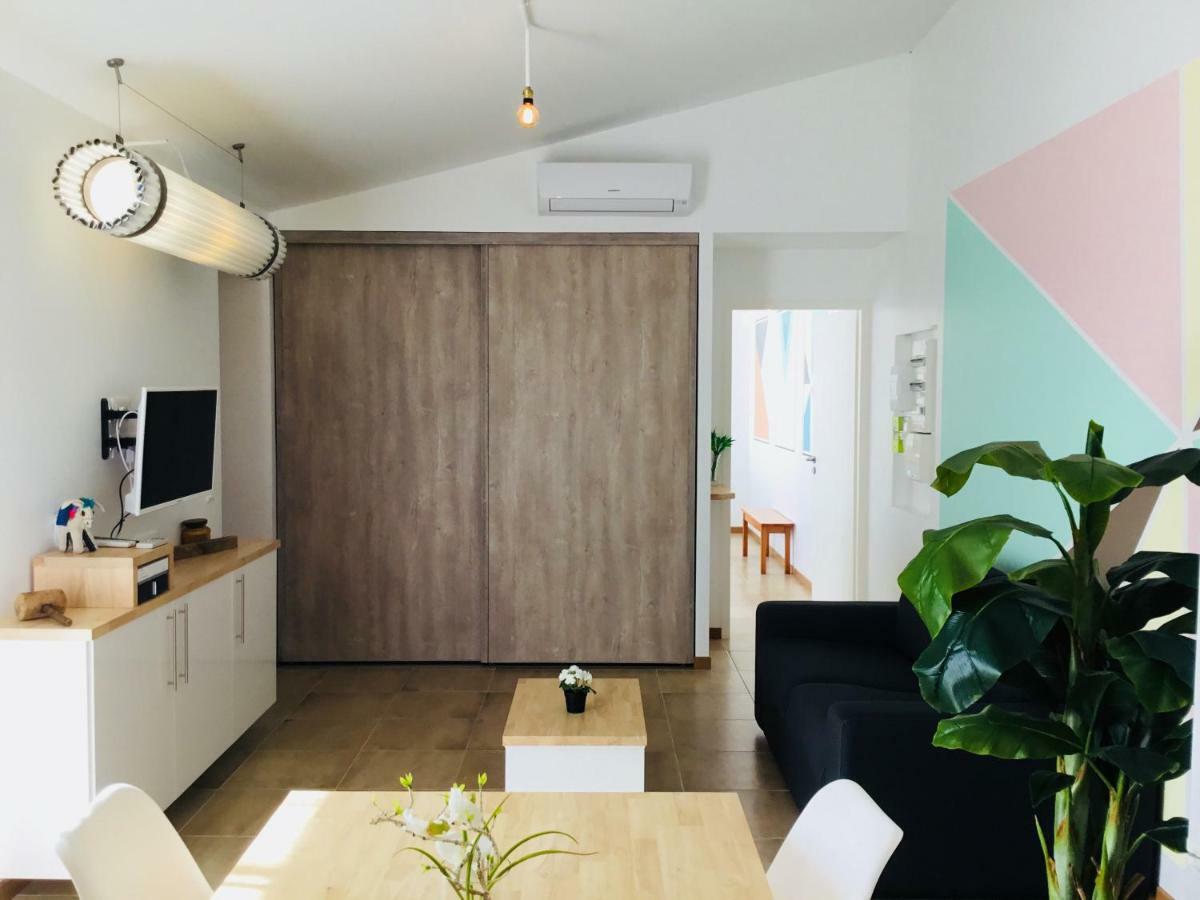 Gite Blanco Y Madera นาร์บอนน์ ภายนอก รูปภาพ