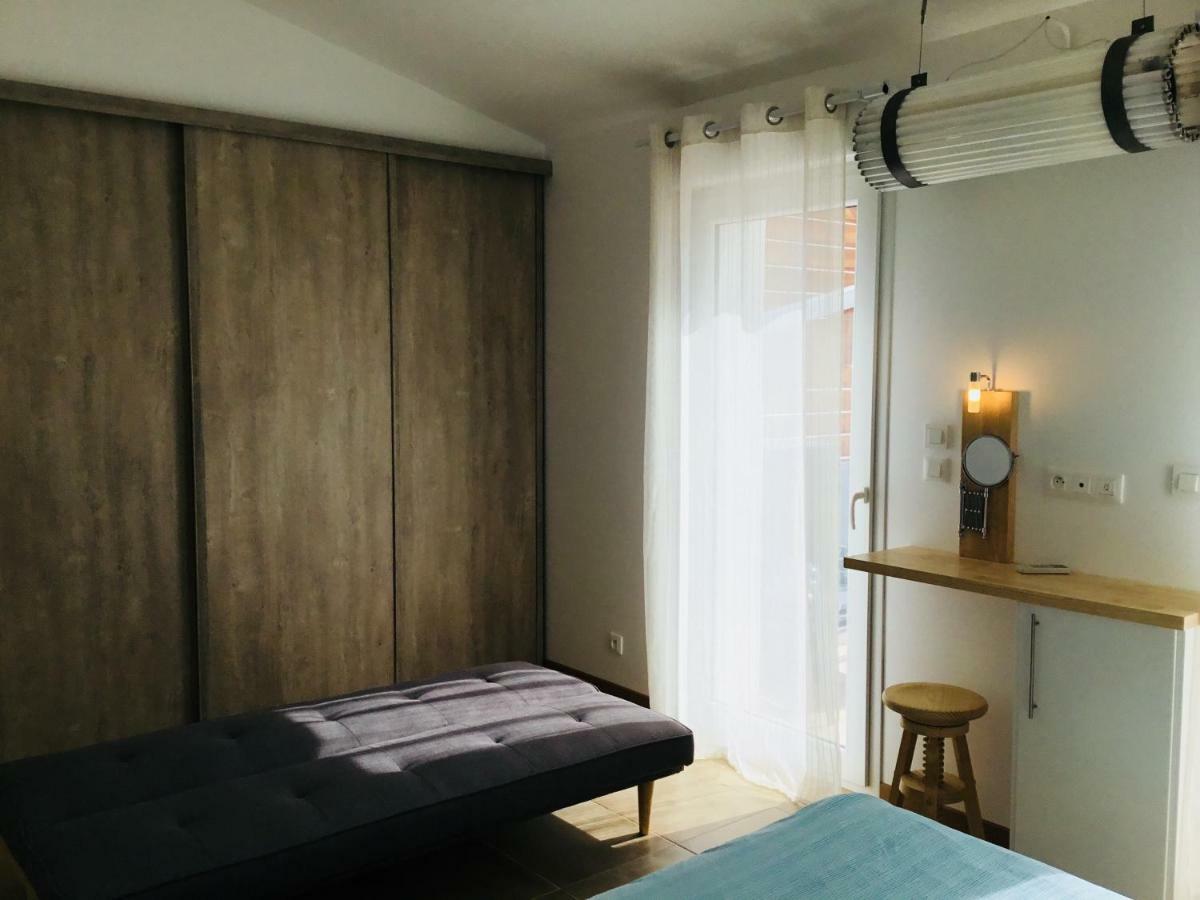 Gite Blanco Y Madera นาร์บอนน์ ภายนอก รูปภาพ